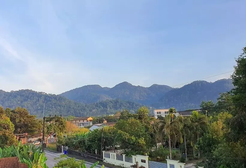 Daddy Dream Hotel And Residence