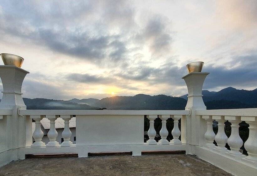 Daddy Dream Hotel And Residence