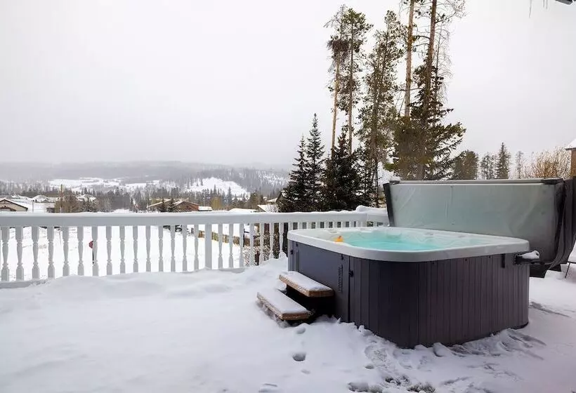 Hostelli Winter Park Chateau