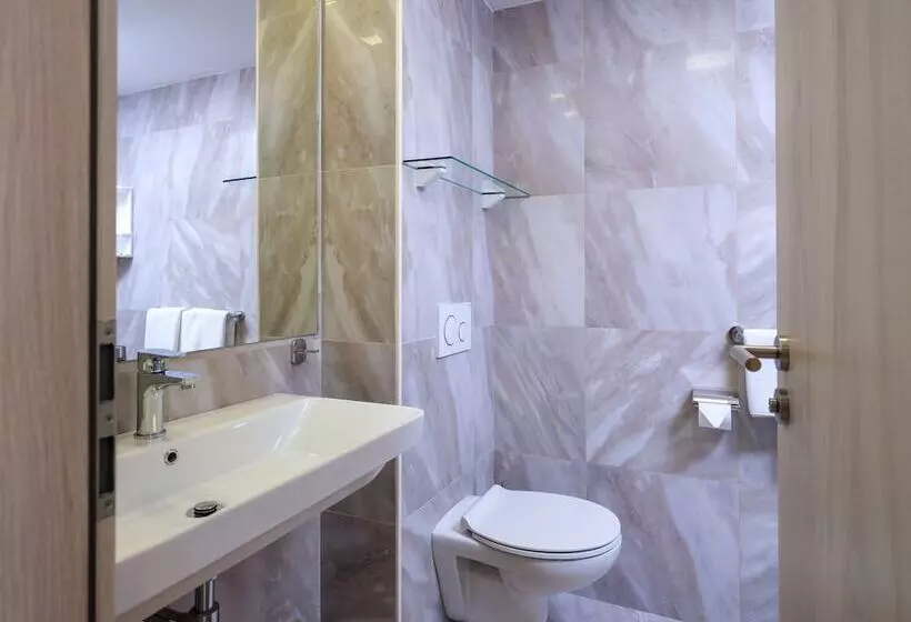 هتل D Elegant Lapad Dubrovnik