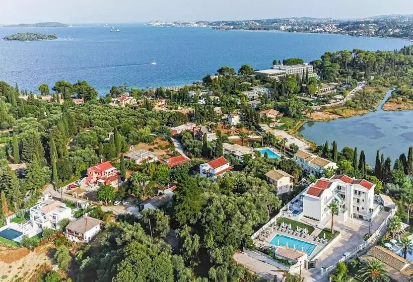 Hotelli Hidden Cove Corfu