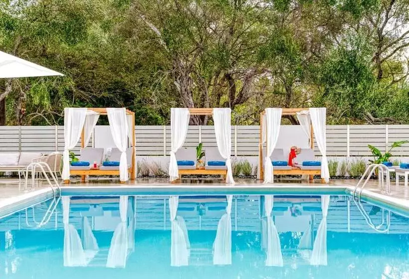 Hotelli Hidden Cove Corfu