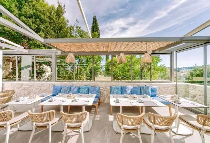 Hotelli Hidden Cove Corfu