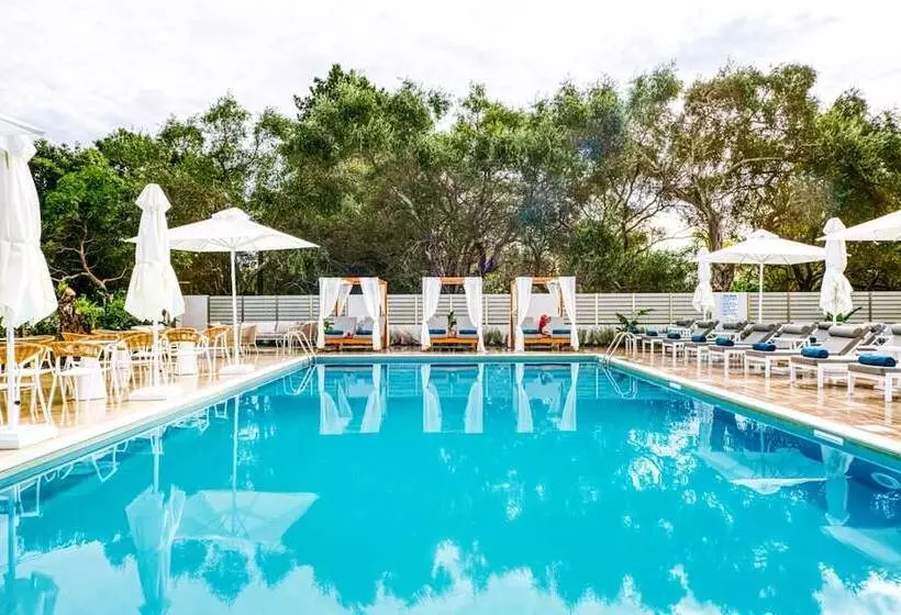 Hotelli Hidden Cove Corfu