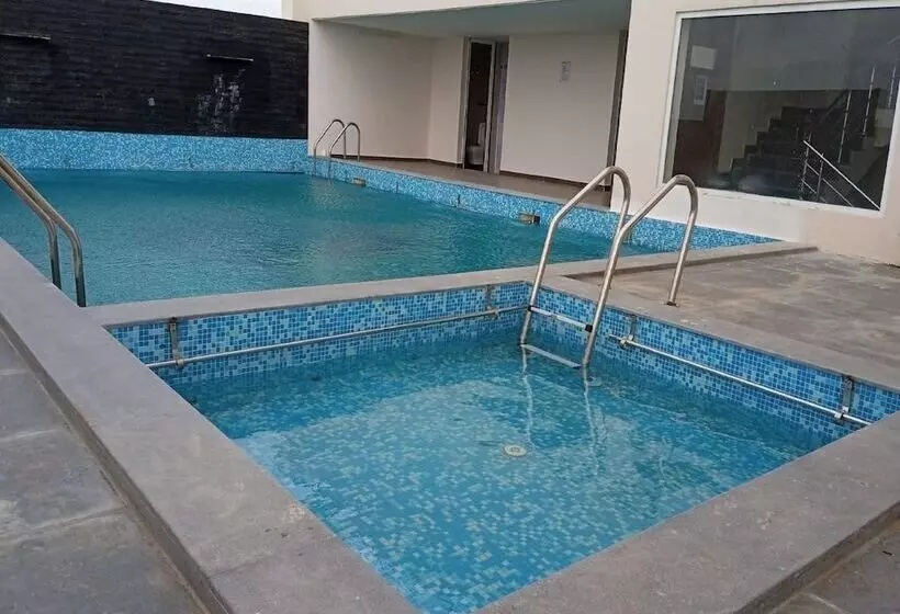 Hotelli Krv Meridian