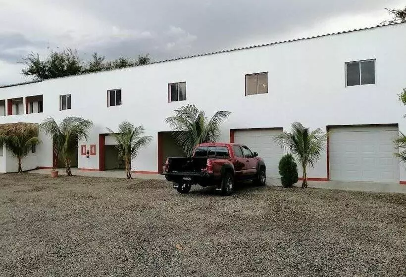 ホテル Piscalonga