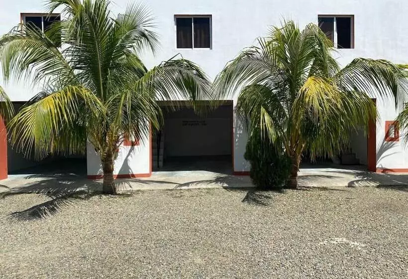 ホテル Piscalonga