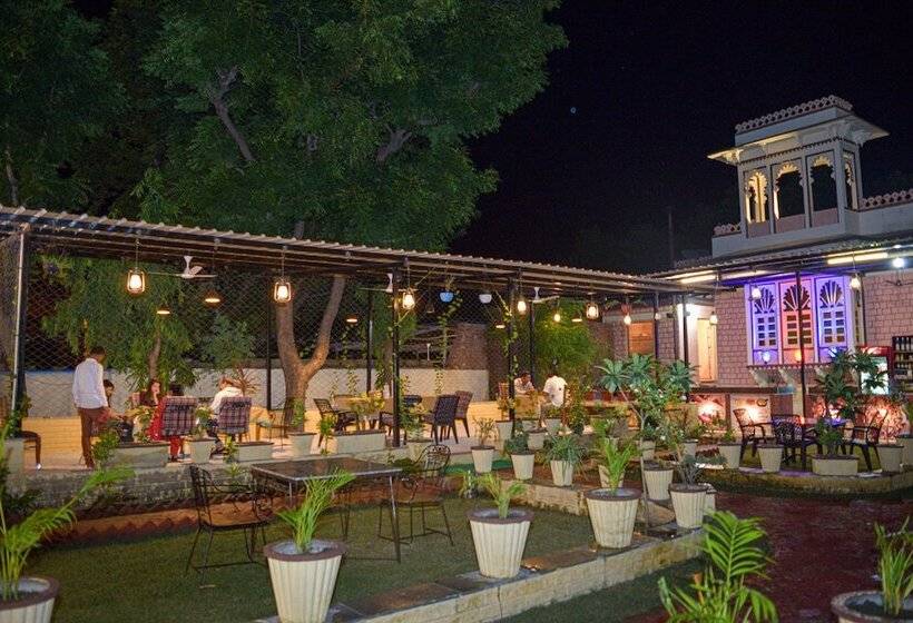 酒店 Ranakpur Hill Resort