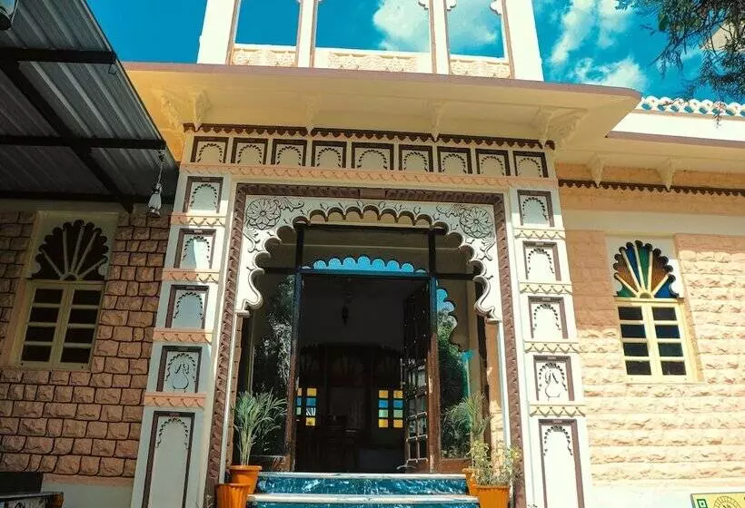 Hotelli Ranakpur Hill Resort