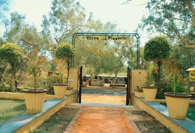 Hotelli Ranakpur Hill Resort