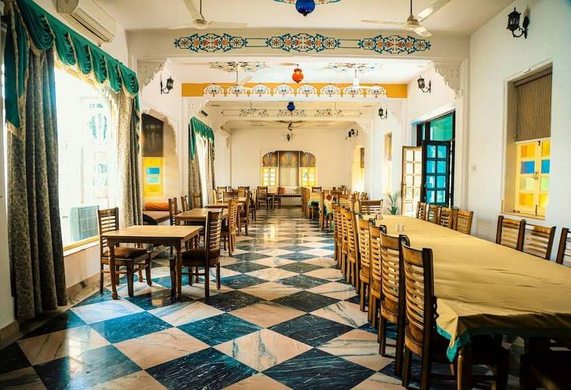 酒店 Ranakpur Hill Resort