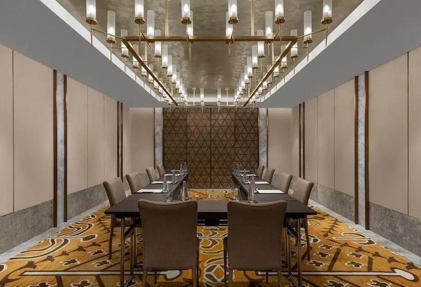 Hotelli Sheraton Cebu Mactan Resort