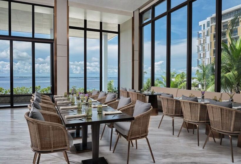 Hotel Sheraton Cebu Mactan Resort