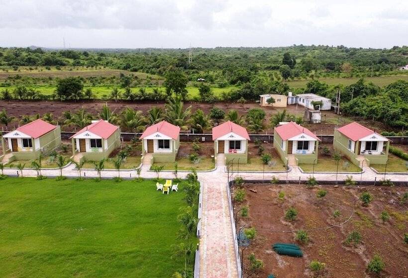 ホテル The Comfort Gir Resort