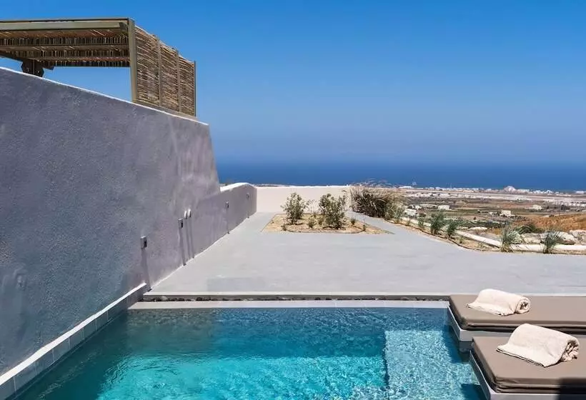 Lavadoze Luxury Suites