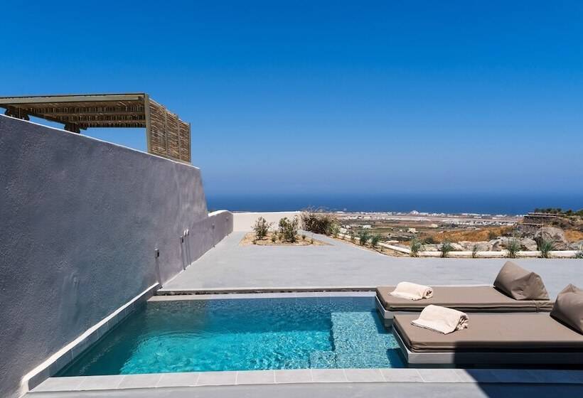 Lavadoze Luxury Suites