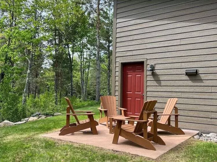 モーテル Cranberry Inn Of Mercer