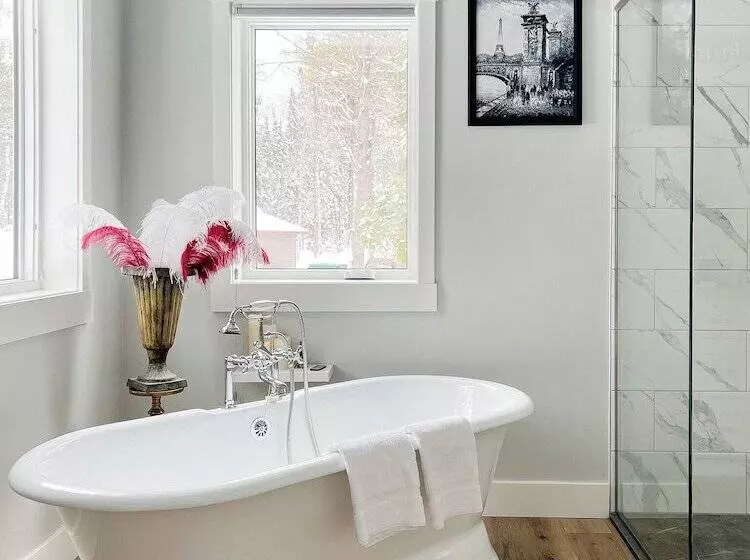 モーテル Cranberry Inn Of Mercer