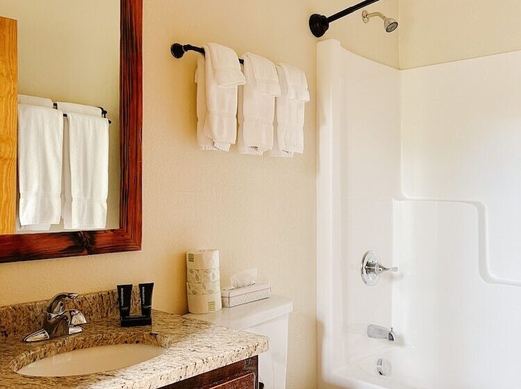 モーテル Cranberry Inn Of Mercer