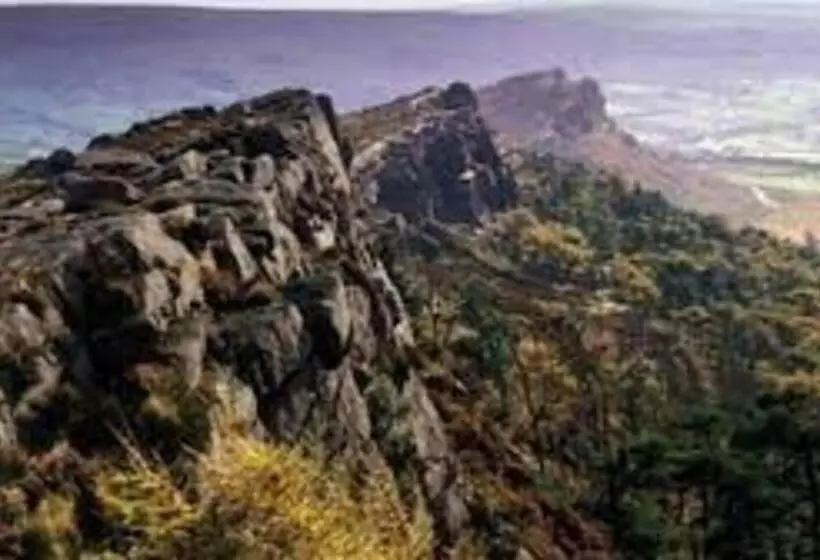 Peak District Cottage Set In 5 Acres Near Buxton