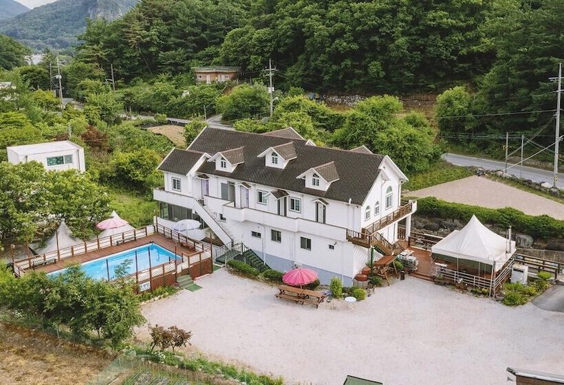 Pocheon Aleumdaun Pension