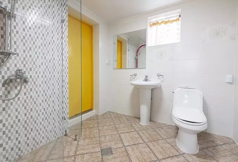 Pocheon Aleumdaun Pension