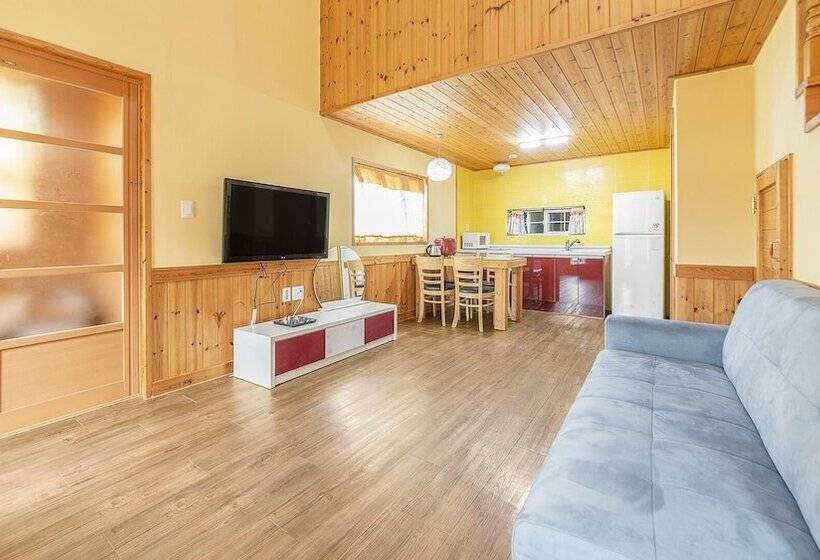 Pocheon Aleumdaun Pension