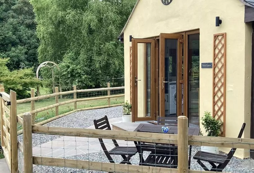 Residenssi 1 Bedroomed Detached Holiday Retreat Pant