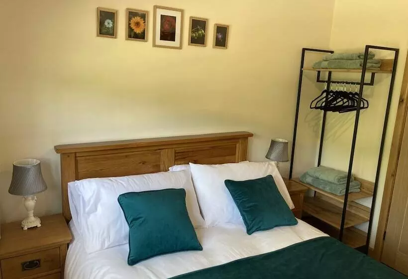 Residenssi 1 Bedroomed Detached Holiday Retreat Pant