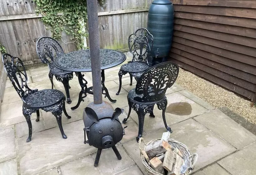 Residenssi 1 Bedroomed Detached Holiday Retreat Pant