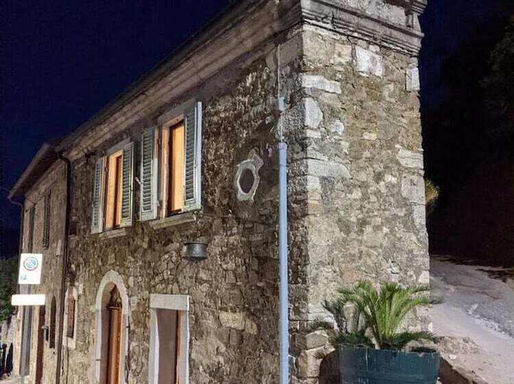 住所  Casa Kantu   One Bed House In Montalcino