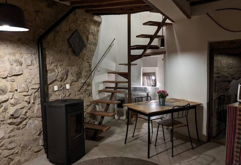 住所  Casa Kantu   One Bed House In Montalcino