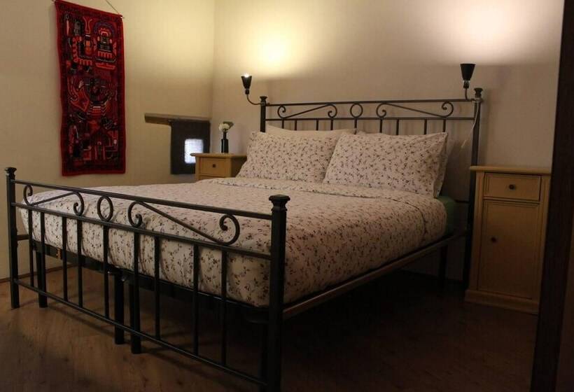 住所  Casa Kantu   One Bed House In Montalcino