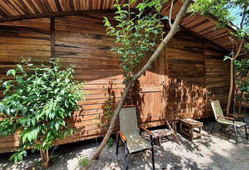 Курорт Seven Hills Camping Village