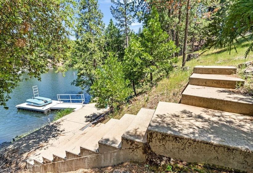 The Big Easy   Lakefront Only 1 Mile To Popular Marina Beach! By Yosemite Region Resorts