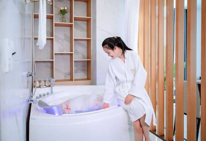 The King Hotel Condotel Thai Nguyen