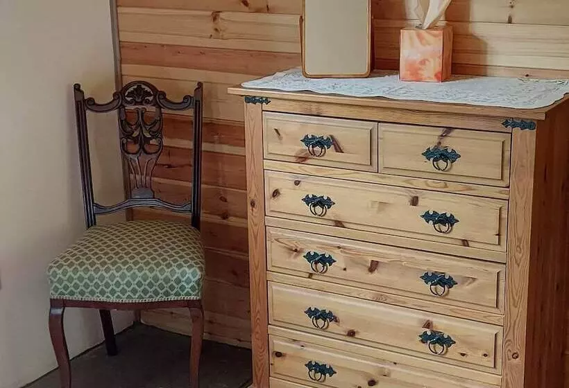 Spacious 1 Bed Lodge In Clifford, Hereford