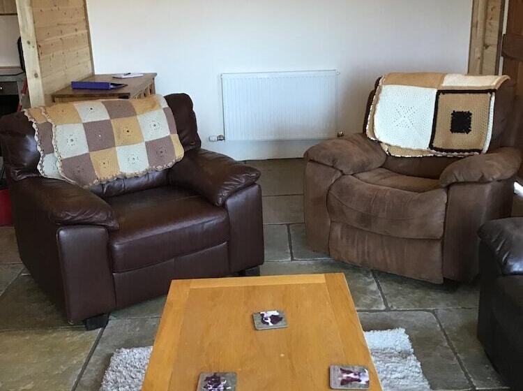 Spacious 1 Bed Lodge In Clifford, Hereford