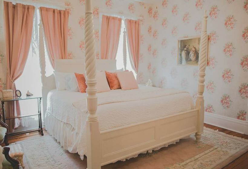 مبيت وإفطار Boonville Luxury Lodging