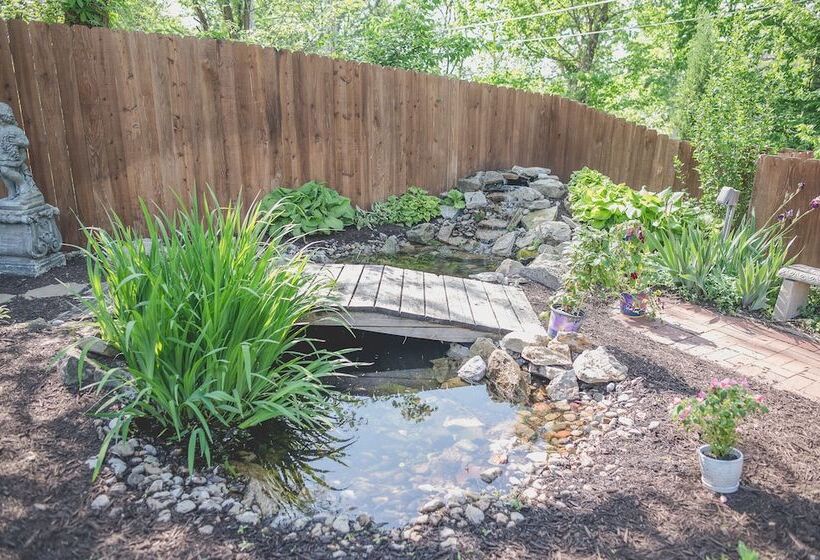 مبيت وإفطار Boonville Luxury Lodging