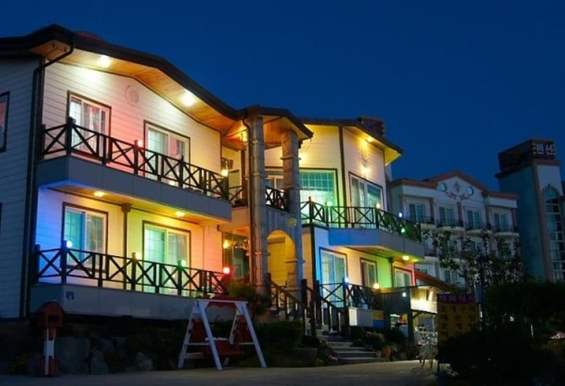 Buan Badatgaui Chueok Pension