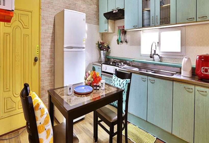 Cheongsong Hwangto Bungalow Pension