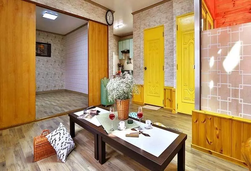 Cheongsong Hwangto Bungalow Pension