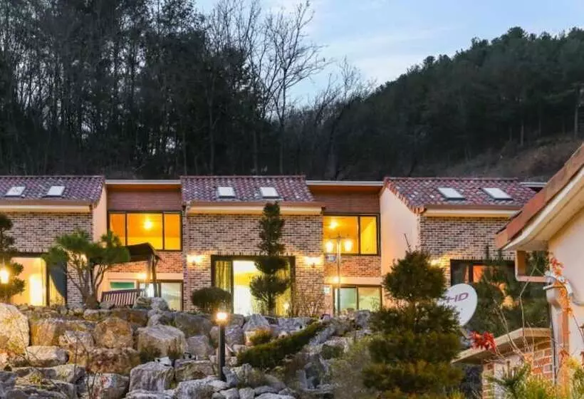 Chuncheon Big Bear Pension