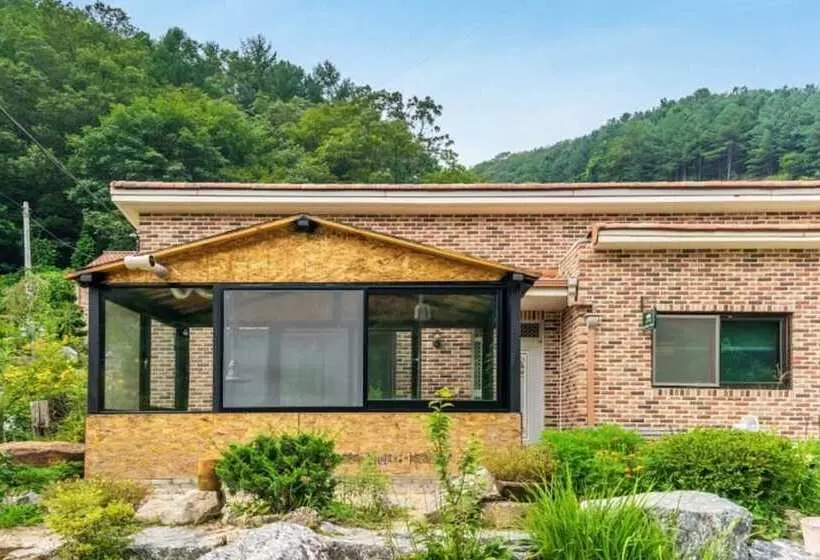 Chuncheon Big Bear Pension