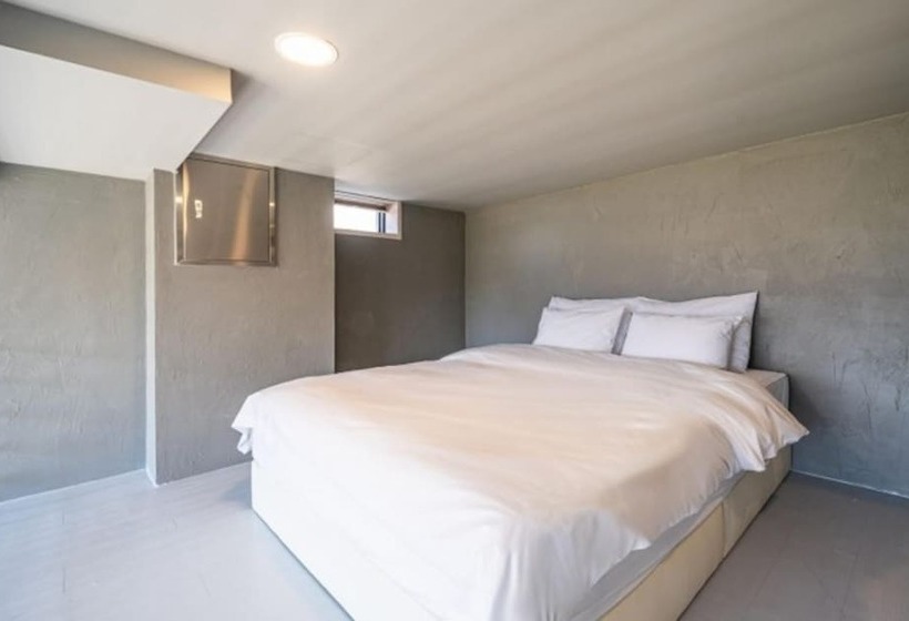 Gangneung Staybada Pension