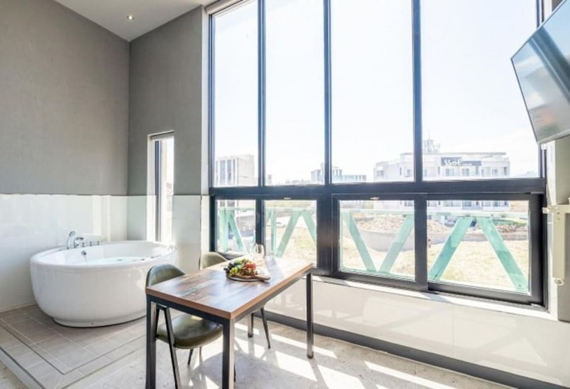 Gangneung Staybada Pension