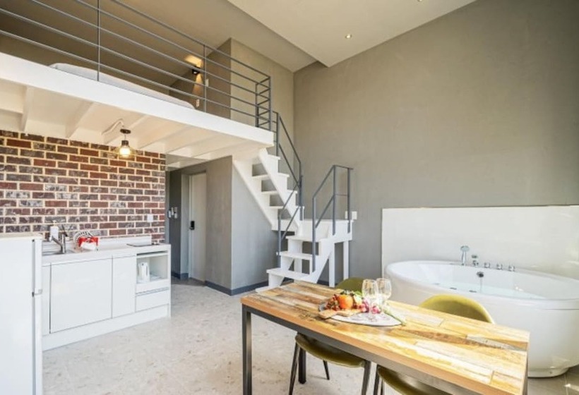 Gangneung Staybada Pension