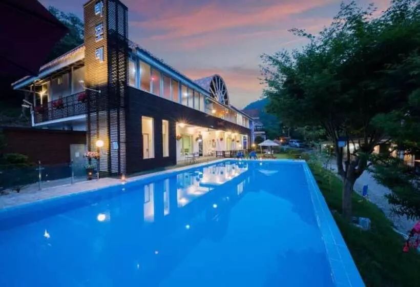 Gapyeong La Foret Pension