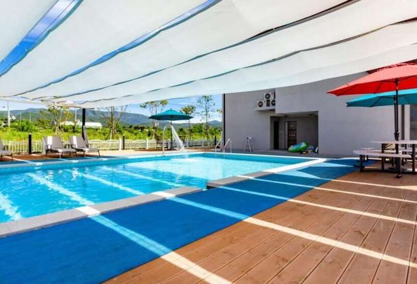 Gyeongju Cheongdam Pool Villa Pension